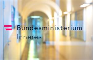 Symbolbild: Verschärfte Maßnahmen gegen Online-Radikalisierung.