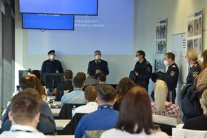 Artikel 'Begrüßung am Flughafen Wien-Schwechat' anzeigen