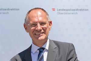 Artikel 'Innenminister dankt Einsatzkräften' anzeigen
