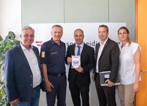 Artikel 'Landesrat Mag. Dr. Luisser besucht LPD' anzeigen