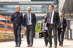 Artikel 'Generalsekretär Achatz in Tirol' anzeigen