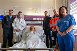 Artikel 'Reanimation: Rettungskette rettet Frau' anzeigen