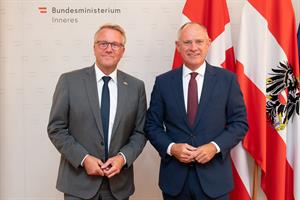Innenminister Gerhard Karner traf am 17. August 2026 den dänischen Migrationsminister Morten Bødskov zum Arbeitsgespräch in Wien.